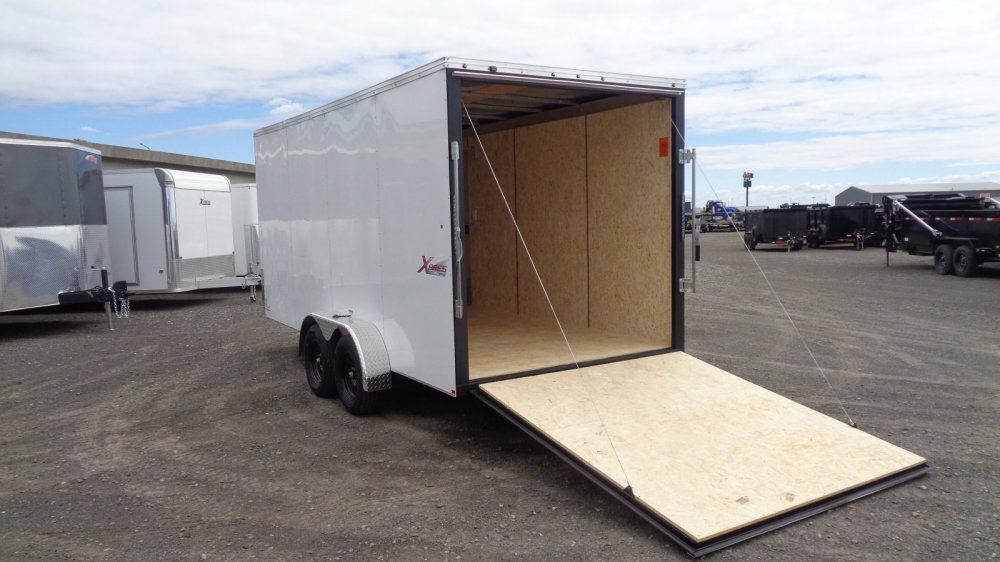 Mirage 7x16 Enclosed