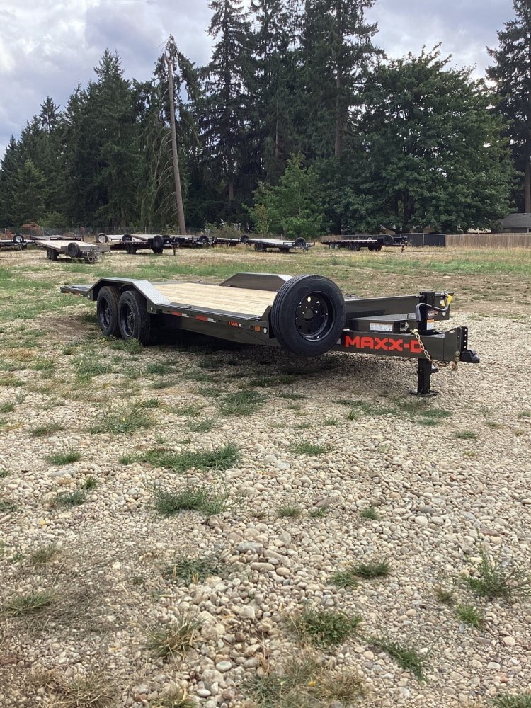 MAXX-D 8.5x22 17,500 Flatbed