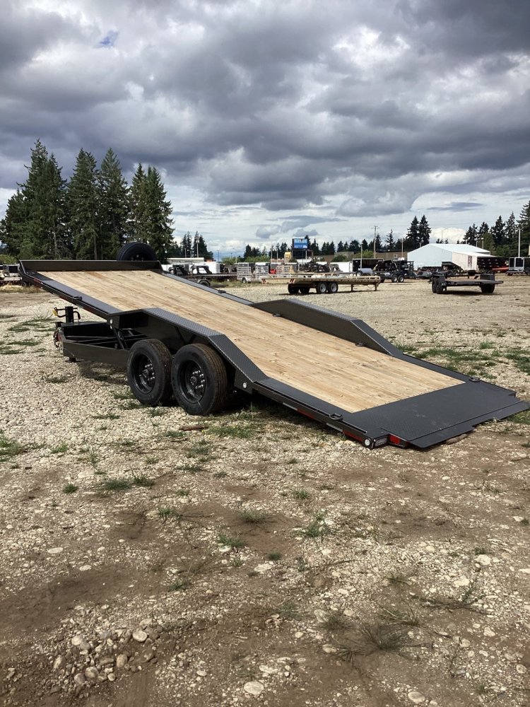 MAXX-D 8.5x22 17,500 Flatbed