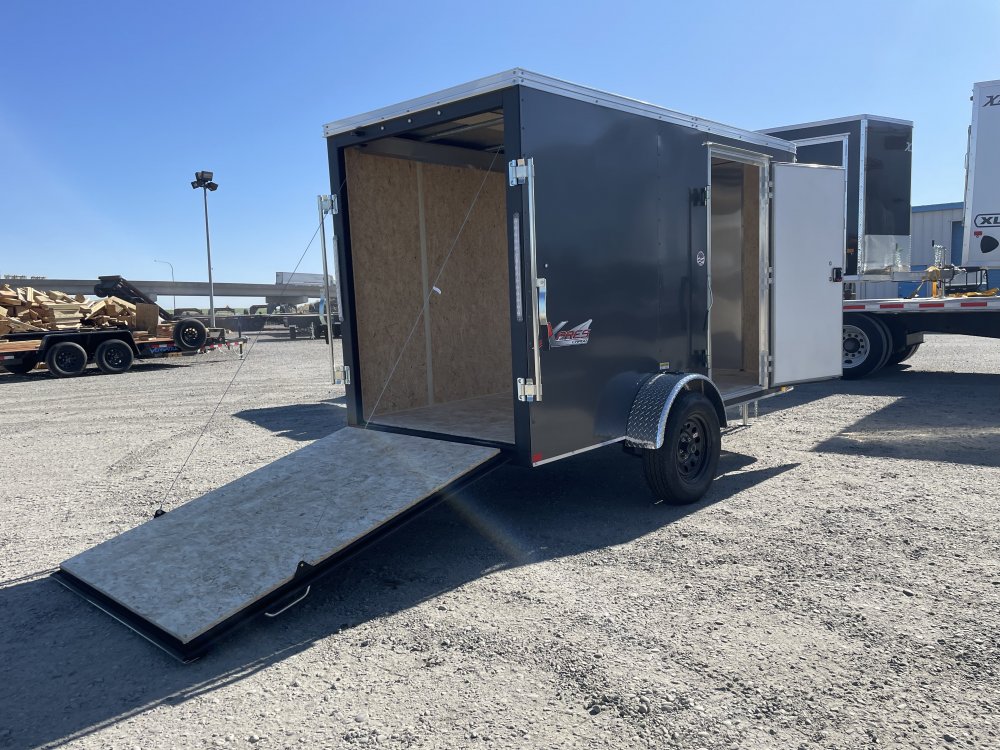 Mirage 5x10 2,990 Enclosed