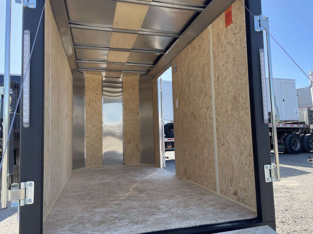 Mirage 5x10 2,990 Enclosed