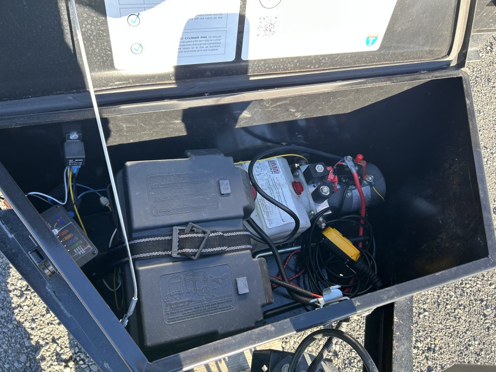 Interstate 6x12 12,000 Dump