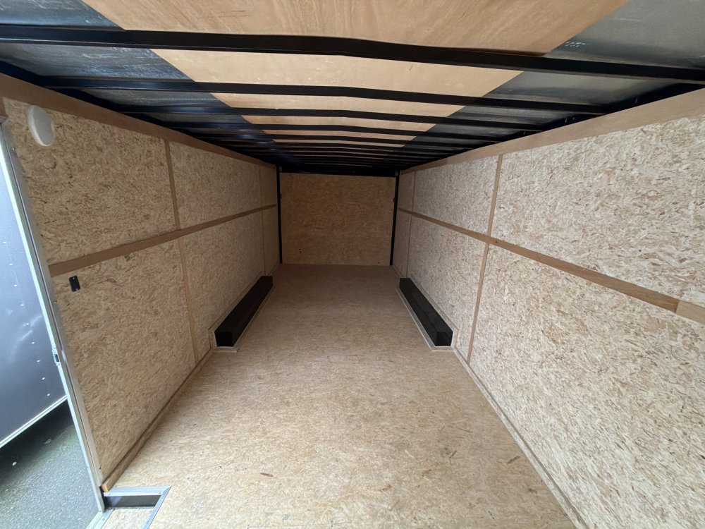 TNT 8.5x20 7,000 Enclosed Cargo