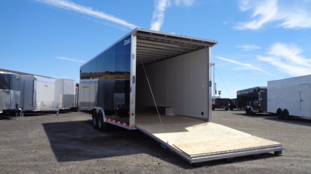 Xpress 8.5x24 Enclosed