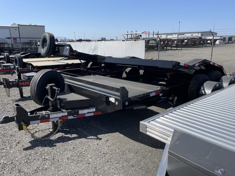 Versatile 8.5x20 20,000 Deck In-Between
