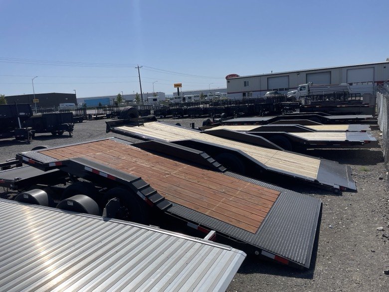 Versatile 8.5x20 20,000 Deck In-Between