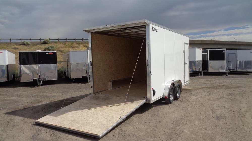 Xpress 7.5x16 7,000 Enclosed