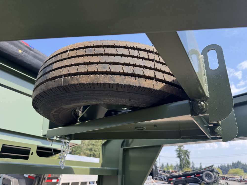 MAXX-D 7x16 15,600 Gooseneck