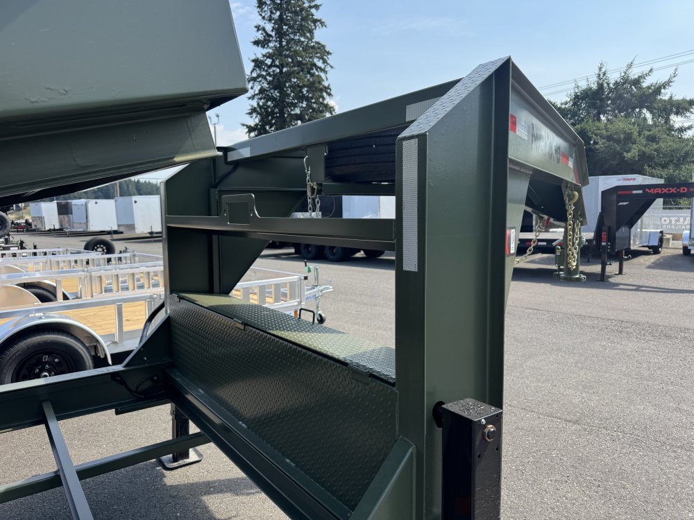 MAXX-D 7x16 15,600 Gooseneck