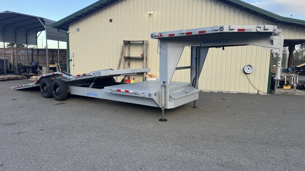 Versatile 8.5x28 20,000 Gooseneck