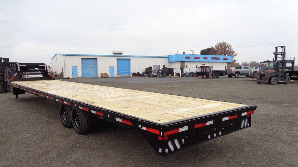 Maxx-D 8.5x40 17,500 Gooseneck