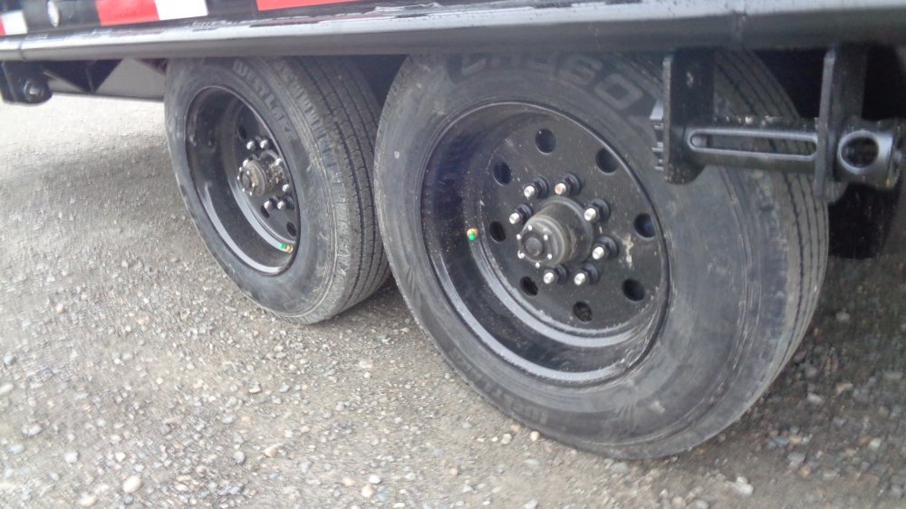 Maxx-D 8.5x40 17,500 Gooseneck