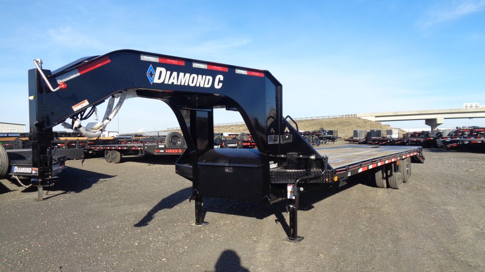 Diamond C 8.5x28 Gooseneck