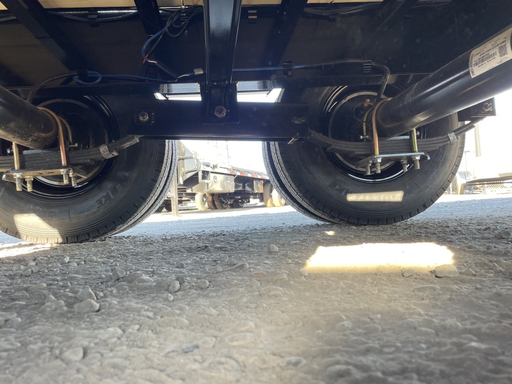 MAXX-D 8.5x30 25,000 Gooseneck