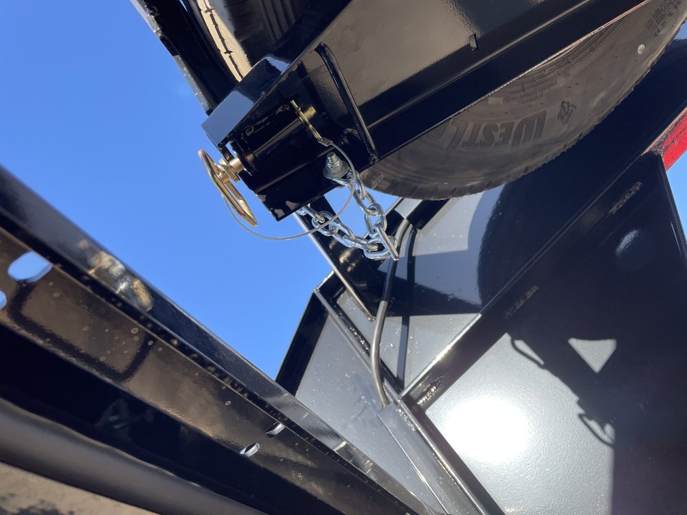 MAXX-D 8.5x30 25,000 Gooseneck