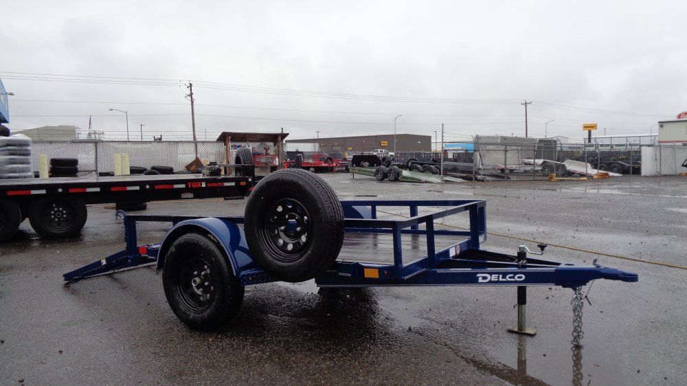 Delco 5x8 2,990 Utility