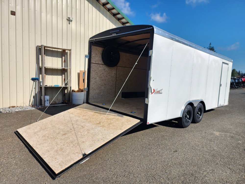 Mirage 8.5x20 9,900 Enclosed