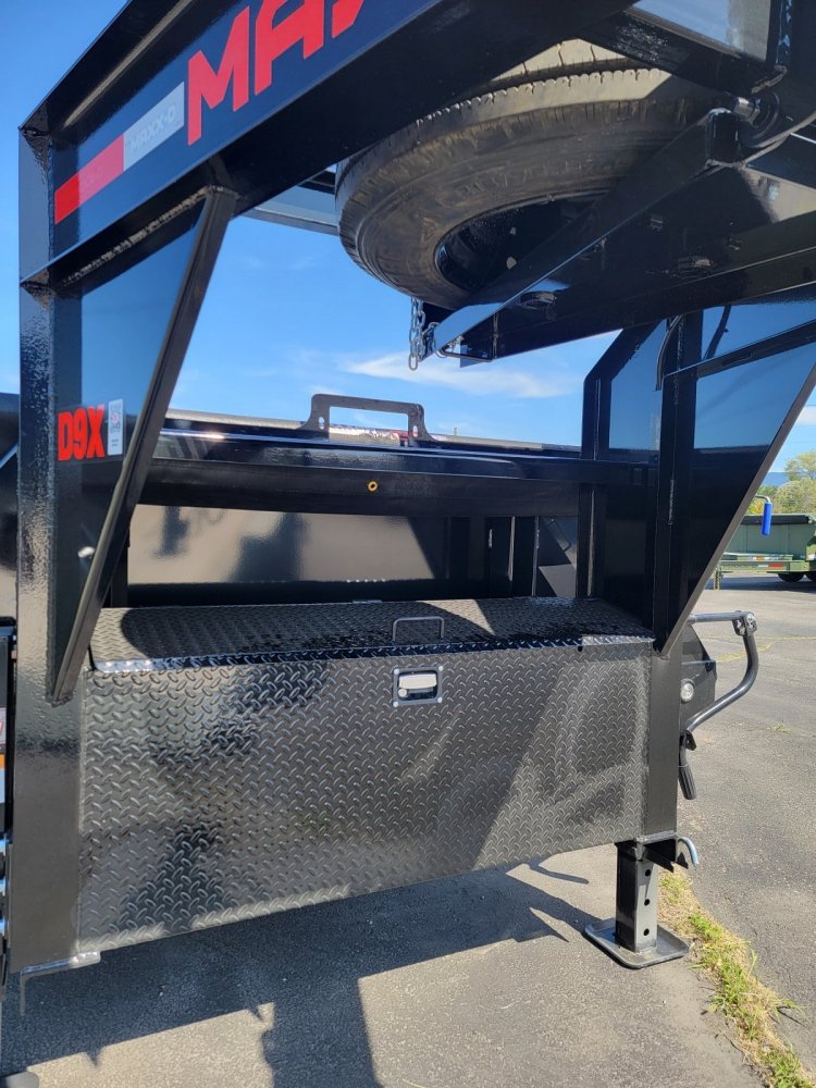 MAXX-D 8x16 17,500 Dump