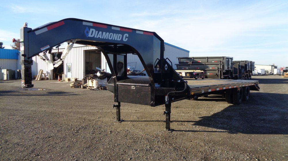 Diamond C 8.5x28 Gooseneck