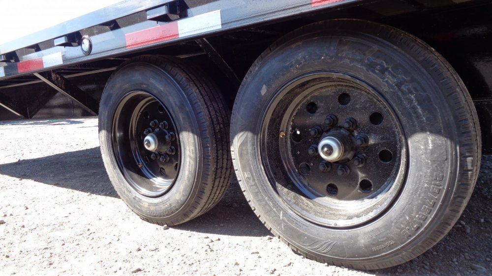 MAXX-D 8.5x40 18,000 Gooseneck
