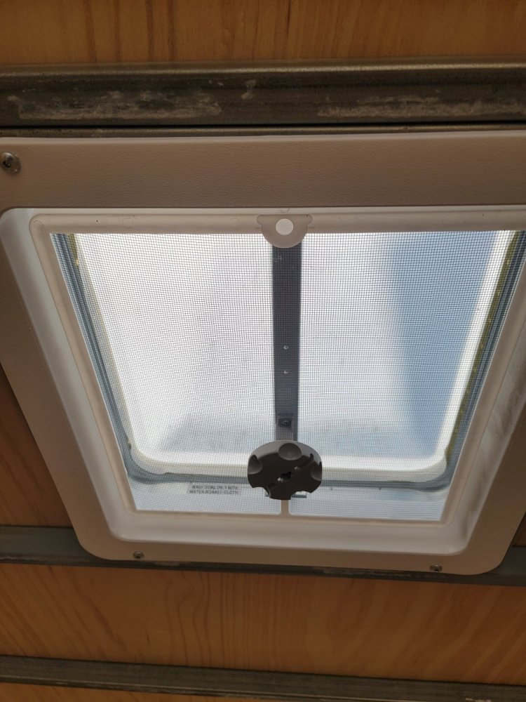 Mirage 8.5x16 9,900 Enclosed