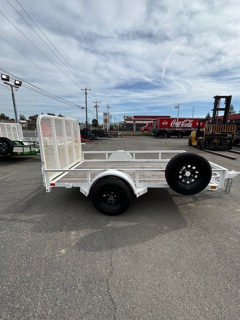 Delco 6.5x10 Utility