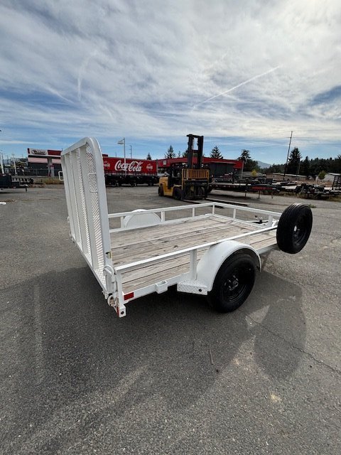 Delco 6.5x10 2,990 Utility
