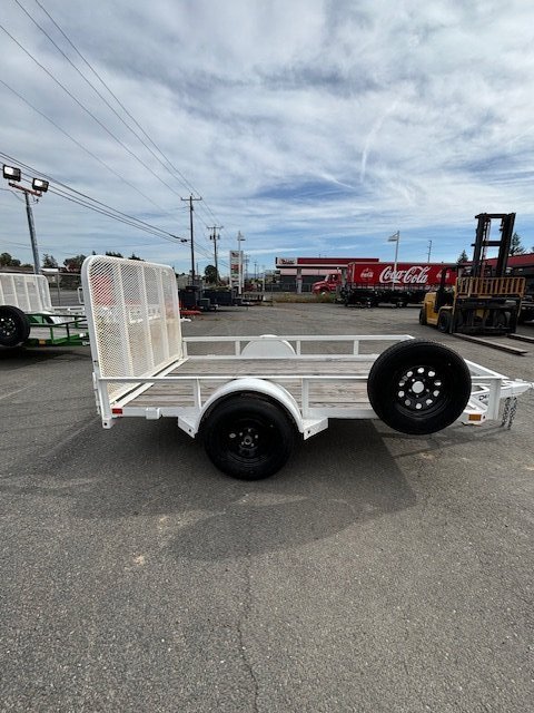 Delco 6.5x10 2,990 Utility
