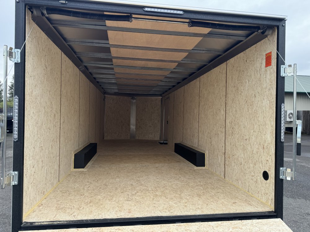 Mirage 8.5x24 Enclosed