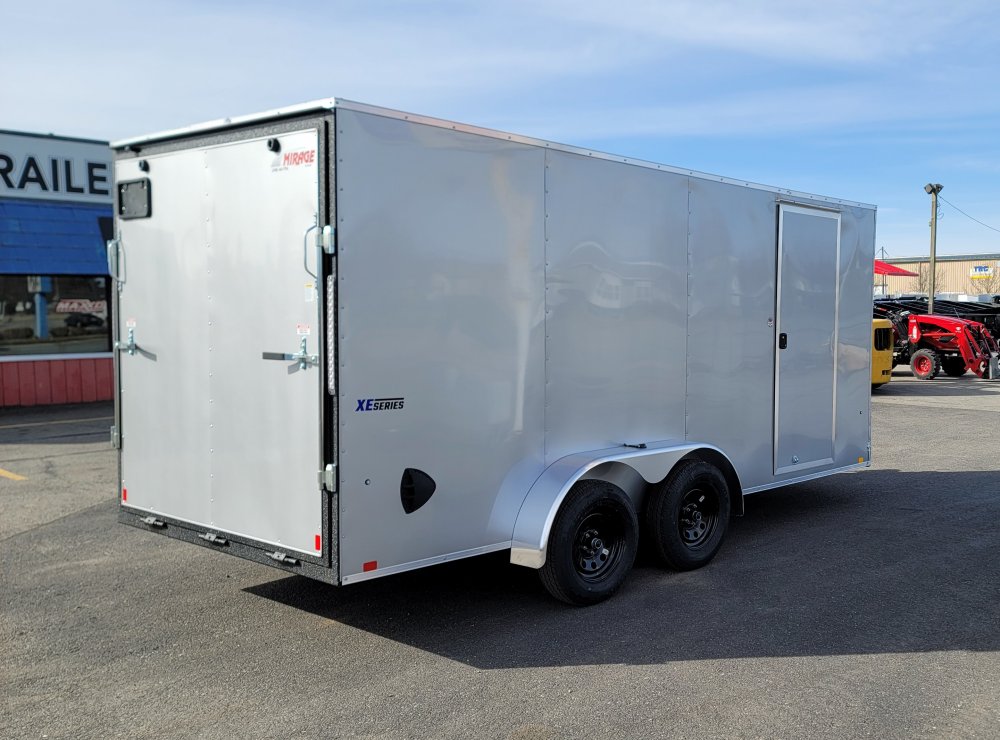 Mirage 7x16 7,000 Enclosed