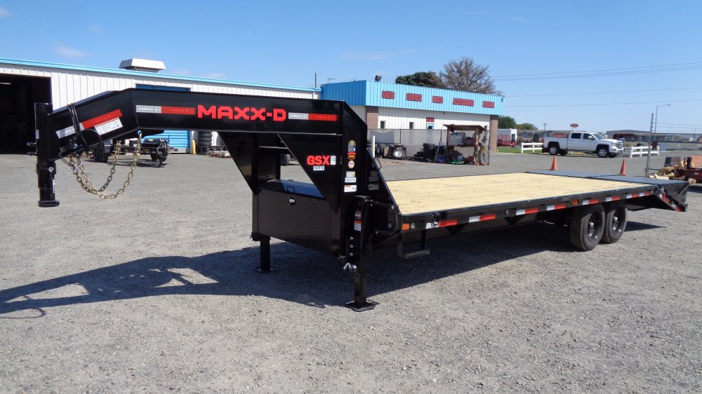 MAXX-D 8.5x25 18,000 Gooseneck