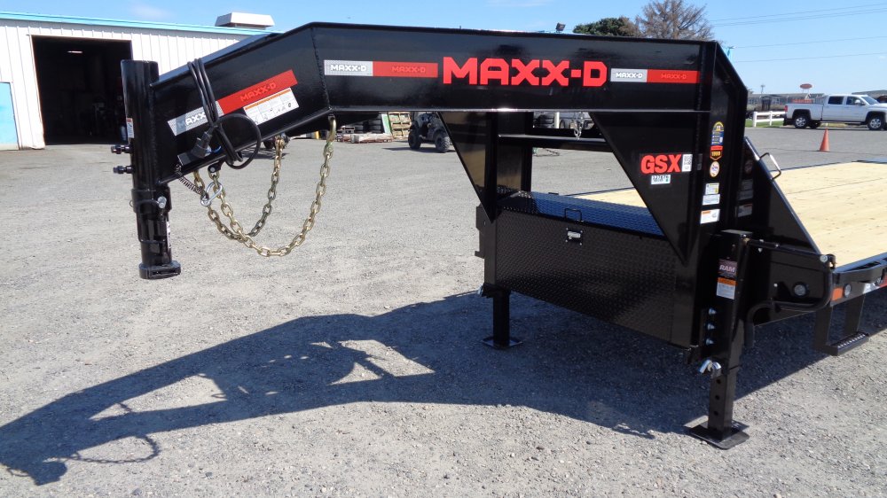 MAXX-D 8.5x25 18,000 Gooseneck