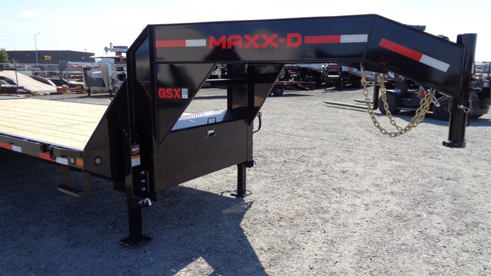 MAXX-D 8.5x25 18,000 Gooseneck