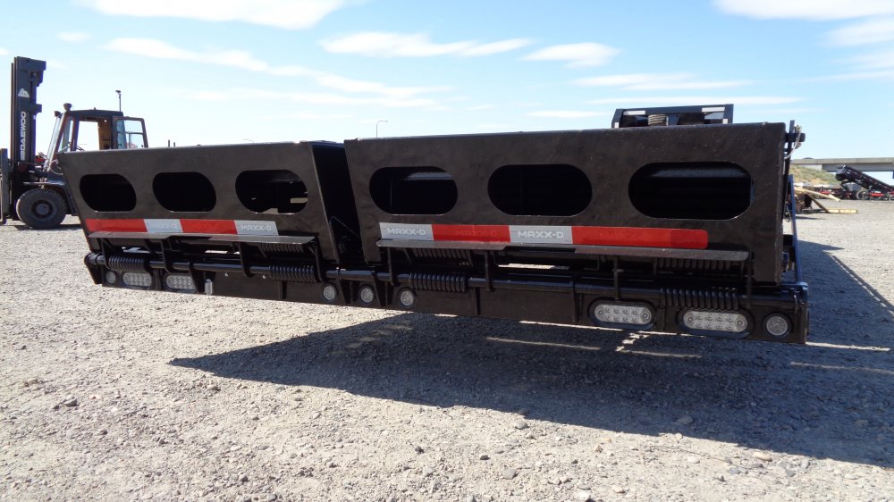 MAXX-D 8.5x25 18,000 Gooseneck