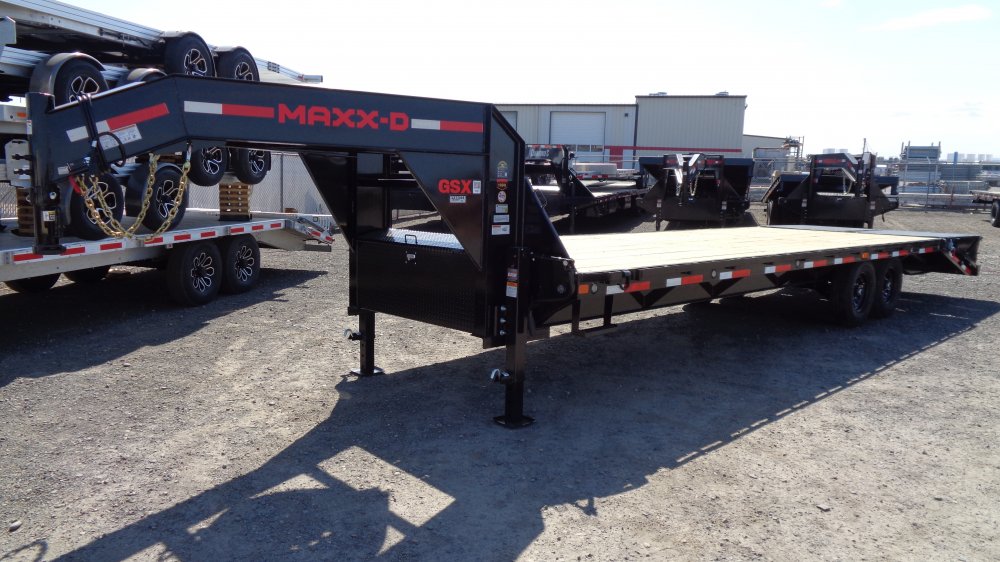 MAXX-D 8.5x28 15,600 Gooseneck
