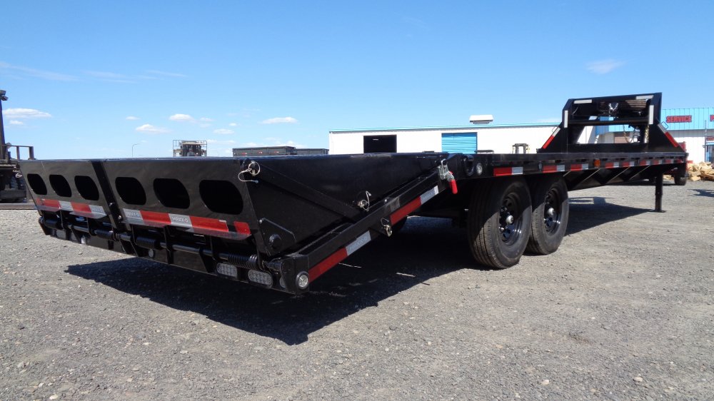 MAXX-D 8.5x28 15,600 Gooseneck