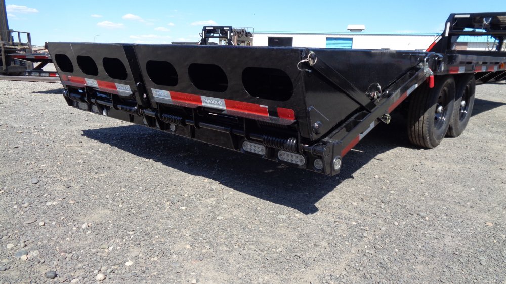 MAXX-D 8.5x28 15,600 Gooseneck