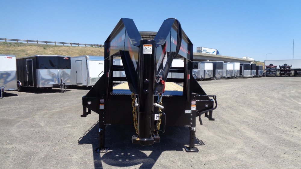 MAXX-D 8.5x32 18,000 Gooseneck