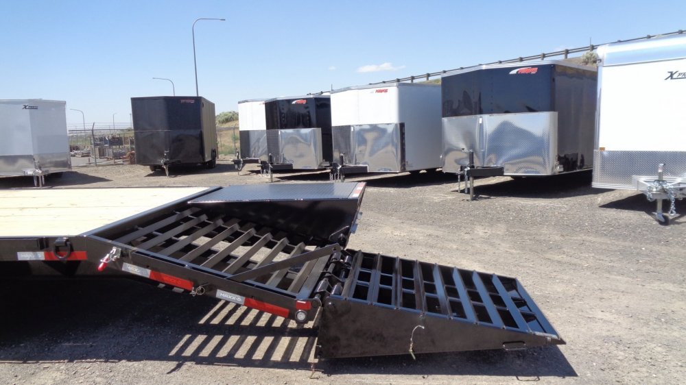 MAXX-D 8.5x32 18,000 Gooseneck