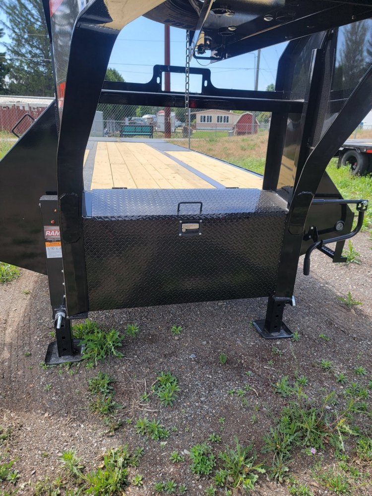 MAXX-D 8.5x28 24,000 Gooseneck