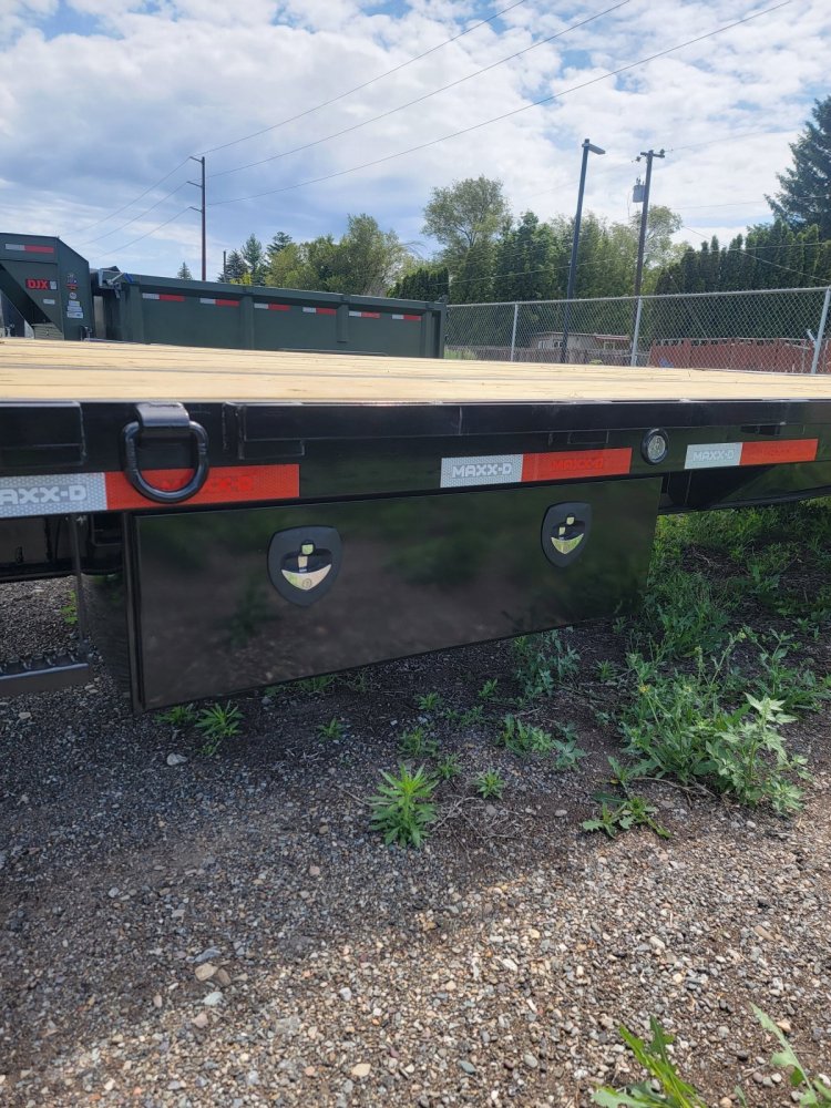 MAXX-D 8.5x28 24,000 Gooseneck