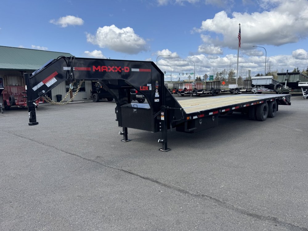 MAXX-D 8.5x30 24,000 Gooseneck