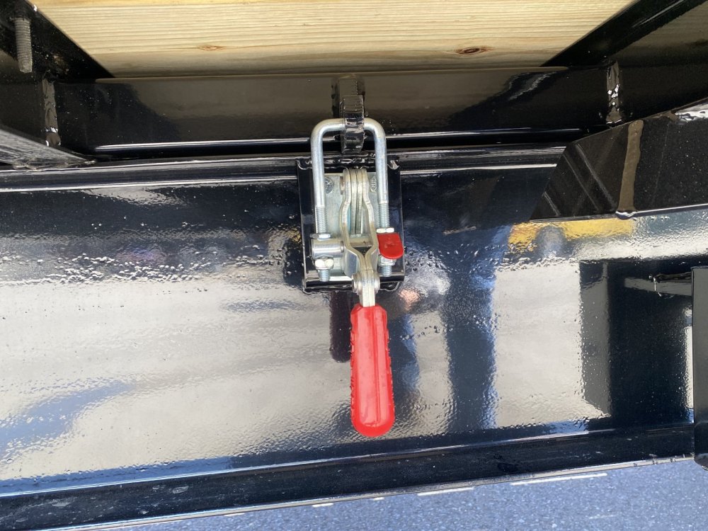 MAXX-D 8.5x24 17,600 Deckover