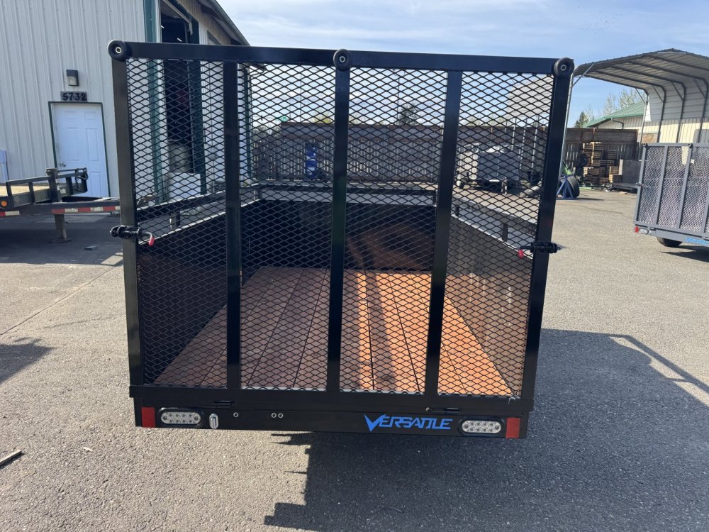 Versatile 5x8 2,990 Box Utility