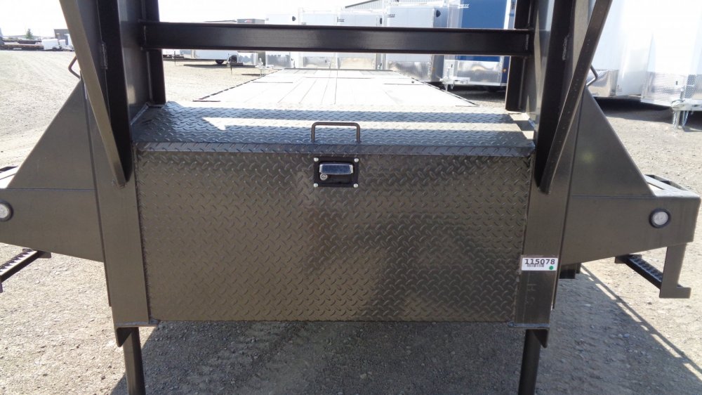 MAXX-D 8.5x36 30,000 Gooseneck