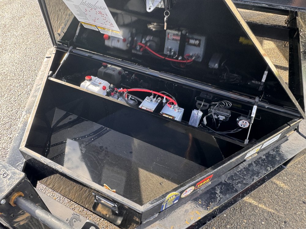 Maxx-D 7x14 17,500 Dump