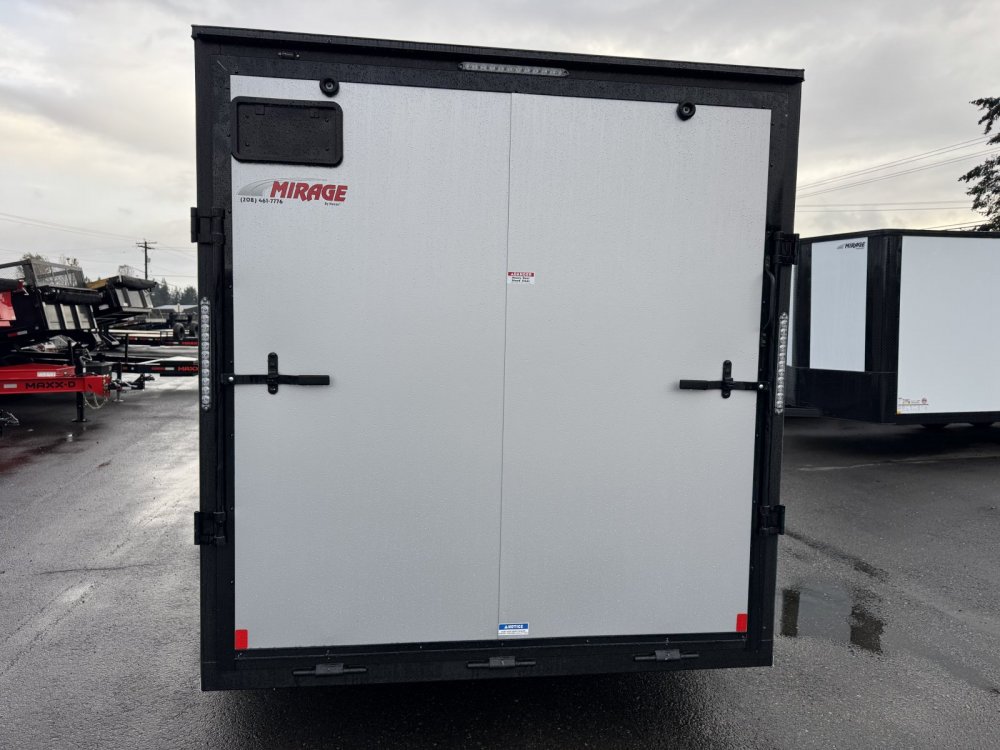 Mirage 7x16 Enclosed