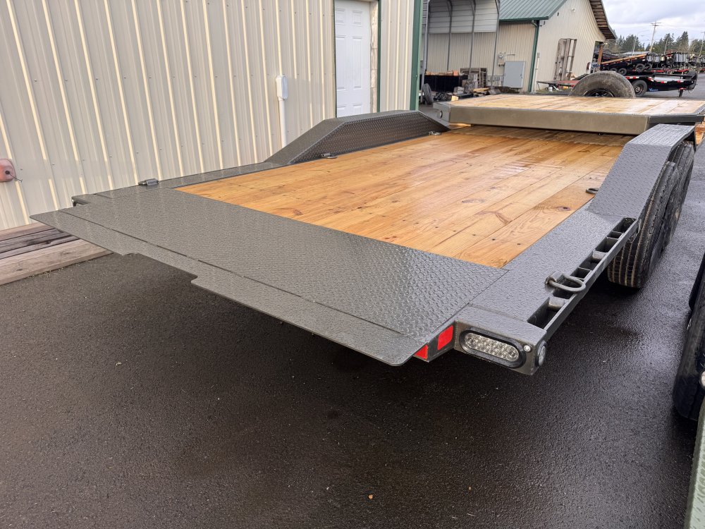 Maxx-D 8.5x20 14,000 Flatbed