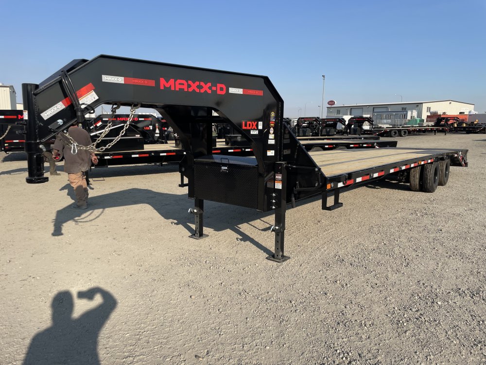 MAXX-D 8.5x32 25,000 Gooseneck