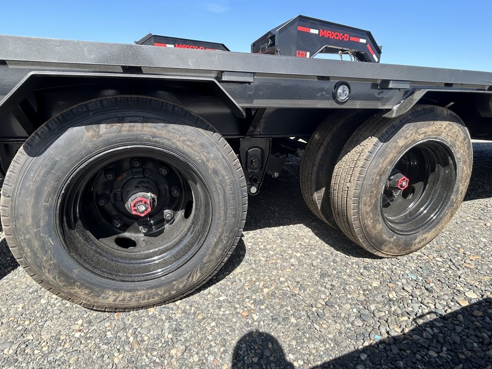 MAXX-D 8.5x28 30,000 Gooseneck